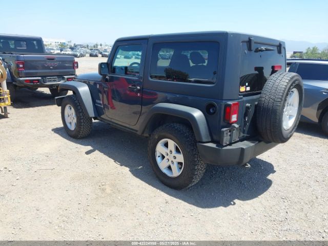 2017 JEEP WRANGLER 1C4AJWAG2HL756021 Photo 2