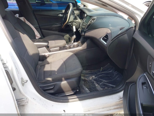 1G1BE5SM5J7141333 Chevrolet Cruze Lt Auto