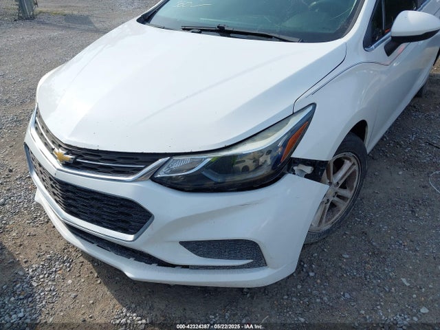 1G1BE5SM5J7141333 Chevrolet Cruze Lt Auto
