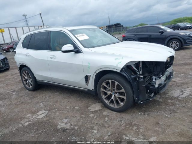 5UX23EU0XR9T63789 auction archive image