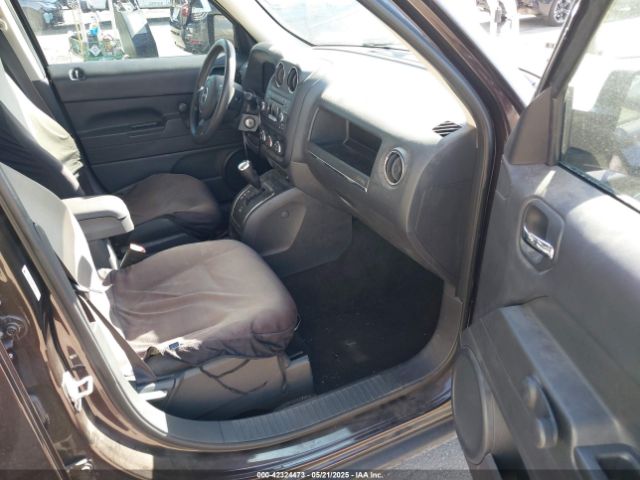 1C4NJPBB9ED628813 Jeep Patriot Sport