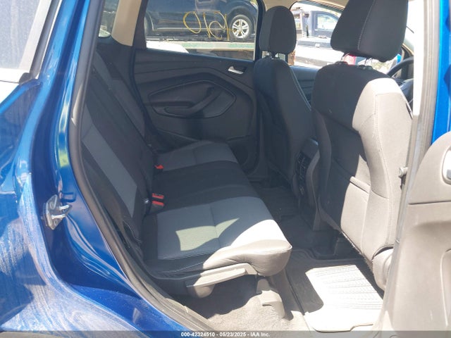 1FMCU0GD4HUA29530 Ford ESCAPE SE