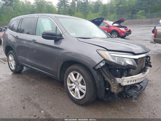 Honda j35y6 2017 5FNYF6H10HB083749 main image