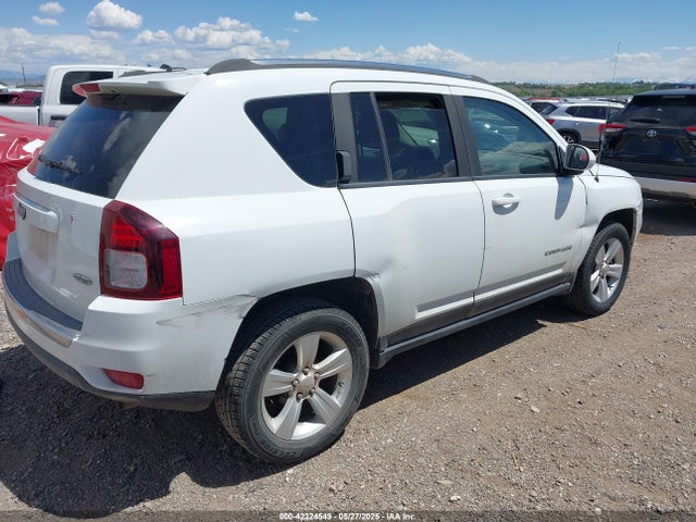 1C4NJDEB7FD340560 Jeep 2015