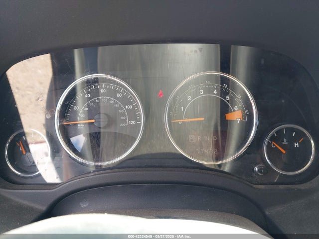 1C4NJDEB7FD340560 Jeep 2015