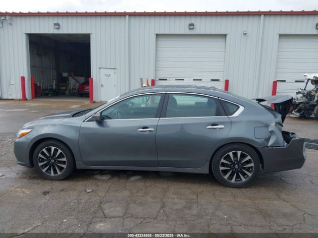 1N4AL3AP5JC268637 Nissan Altima