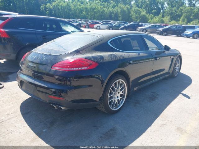 2014 PORSCHE PANAMERA WP0BB2A78EL062021 Photo 3