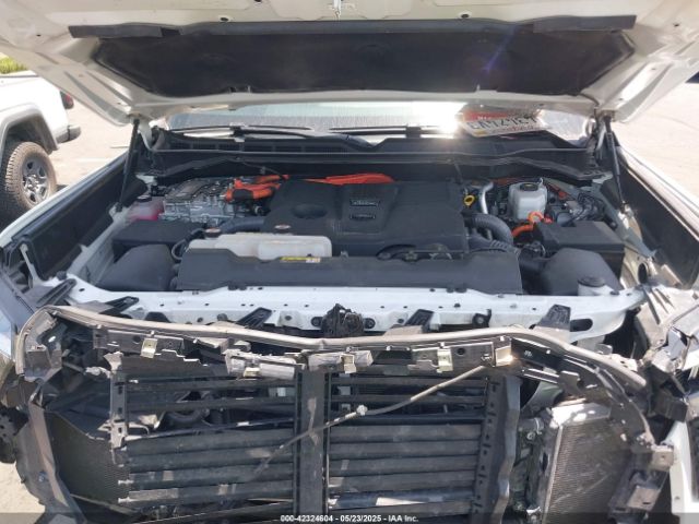 2023 TOYOTA TUNDRA HYBRID 5TFJC5DBXPX037076 Photo 9