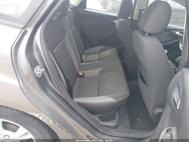 1FADP3F24EL243216 Ford FOCUS SE