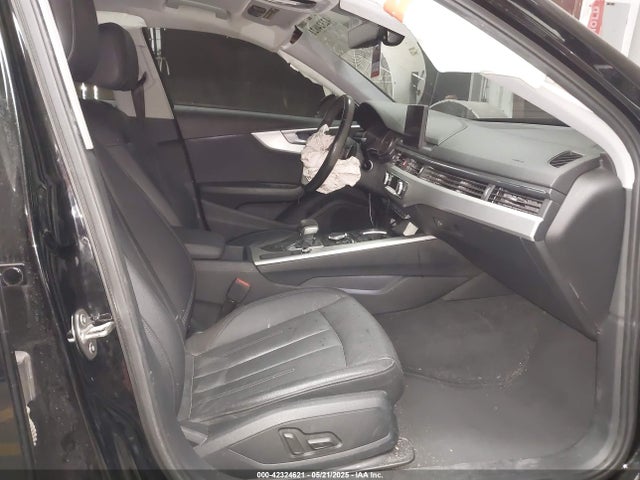 WAUGNAF47HN005241 Audi A4 2.0t Premium