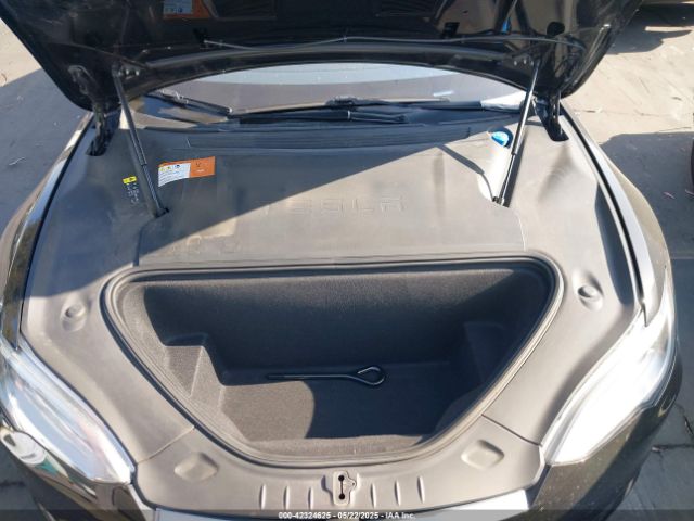 2017 TESLA MODEL S 5YJSA1E14HF213995 Photo 9