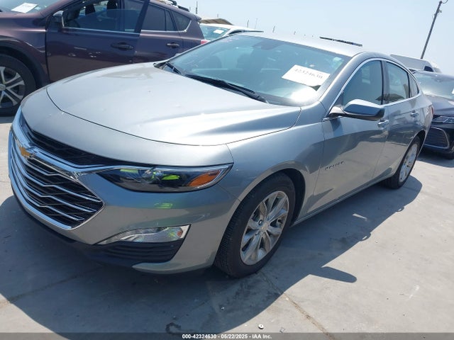 1G1ZD5ST7SF122153 Chevrolet Malibu Fwd 1lt