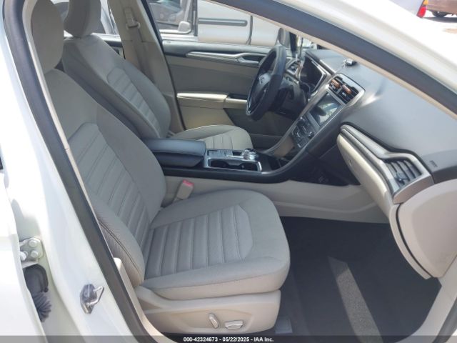 2019 FORD FUSION 3FA6P0HD0KR145819 Photo 4
