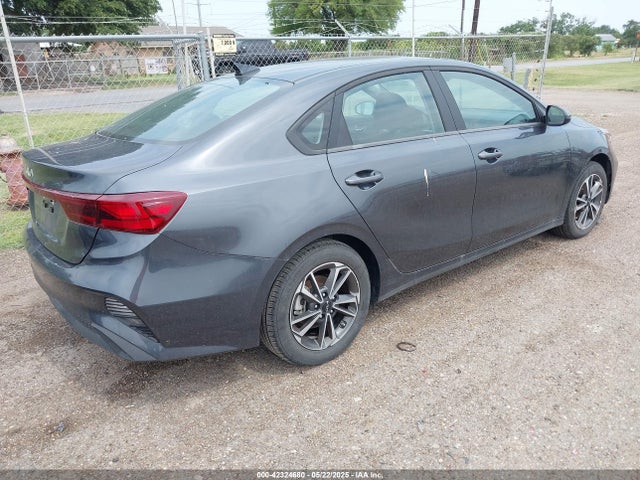 3KPF24AD6RE826806 KIA mpi nu