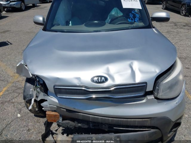 KNDJN2A27J7607152 KIA Soul