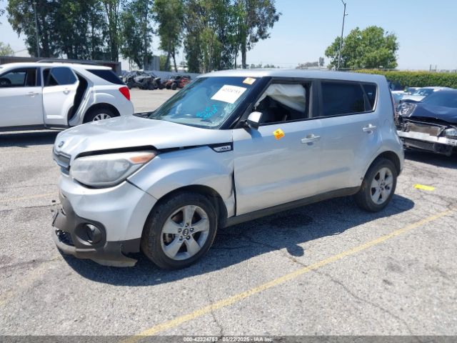 KNDJN2A27J7607152 KIA Soul