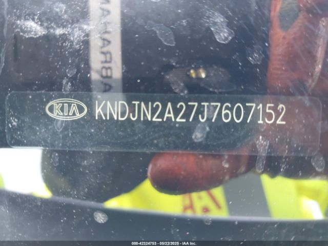 KNDJN2A27J7607152 KIA Soul