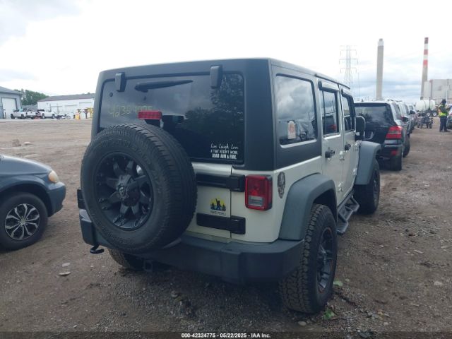 2014 JEEP WRANGLER UNLIMITED 1C4BJWDG9EL135077 Photo 3