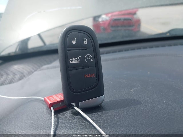 1C4PJLCB4FW567019 Jeep 2015