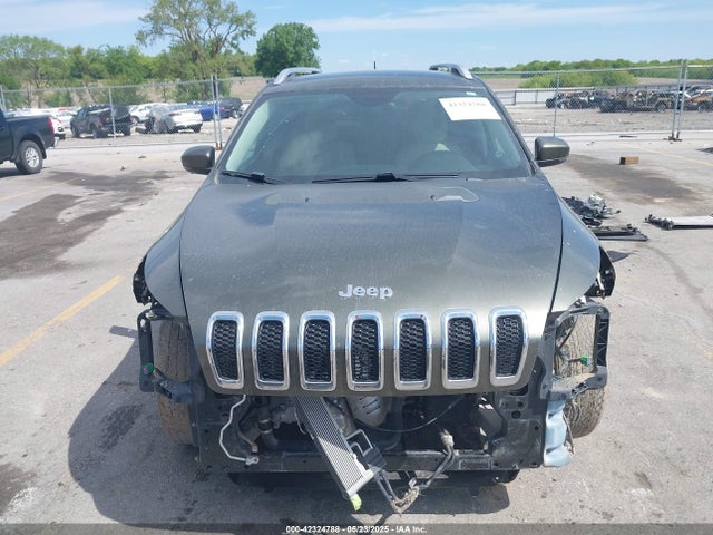 1C4PJLCB4FW567019 Jeep 2015