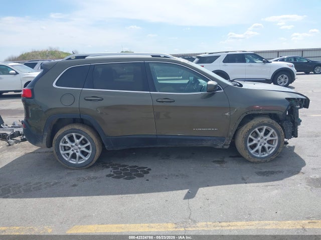 1C4PJLCB4FW567019 Jeep 2015