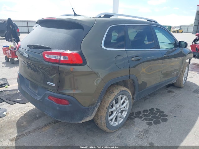 1C4PJLCB4FW567019 Jeep 2015