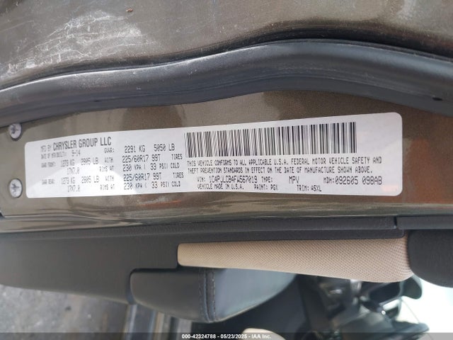 1C4PJLCB4FW567019 Jeep 2015