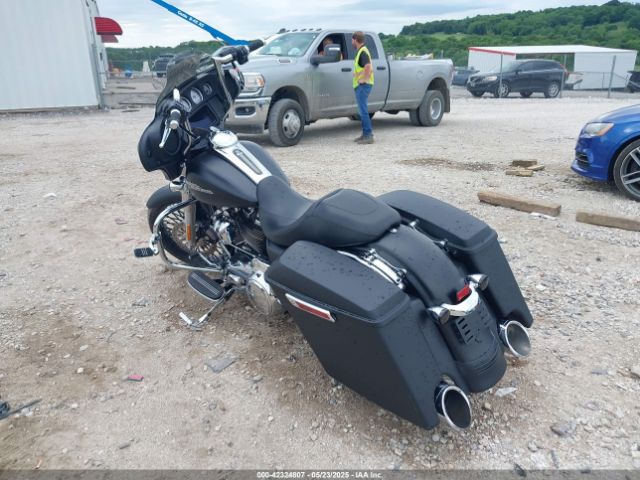 2020 HARLEY-DAVIDSON FLHX 1HD1KBC1XLB610753 Photo 2