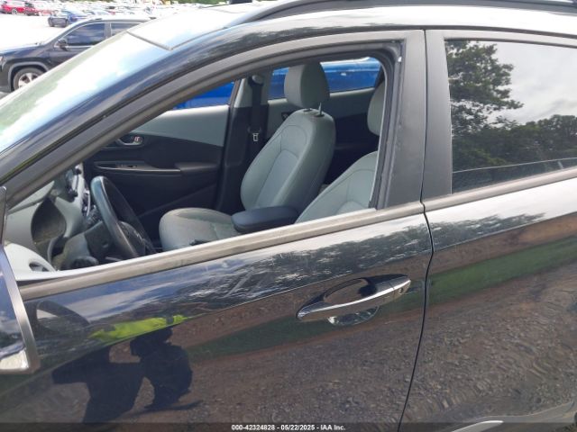 KM8K33A52LU591422 Hyundai Kona Limited