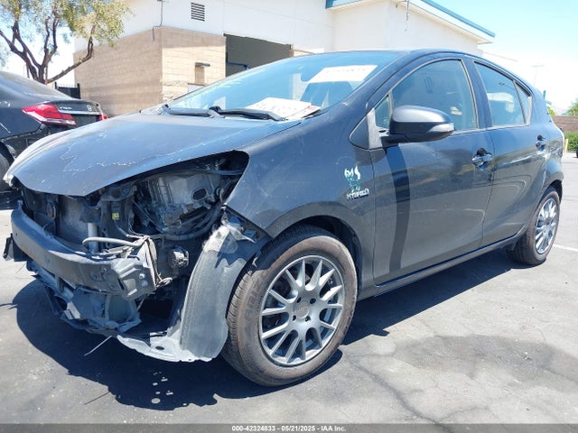 JTDKDTB3XF1104844 Toyota 1nz-fxe+1lm