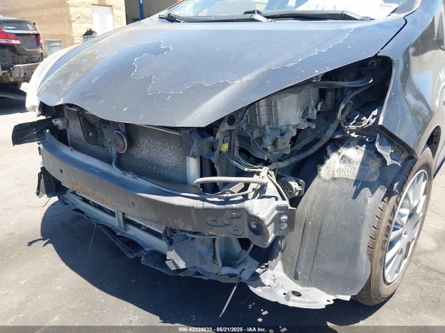 JTDKDTB3XF1104844 Toyota 1nz-fxe+1lm