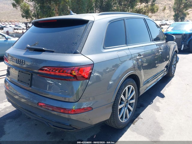 2024 AUDI Q7 WA1LCBF7XRD002858 Photo 3