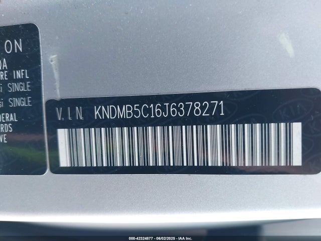 KIA 2018 2018 KNDMB5C16J6378271 Image 9