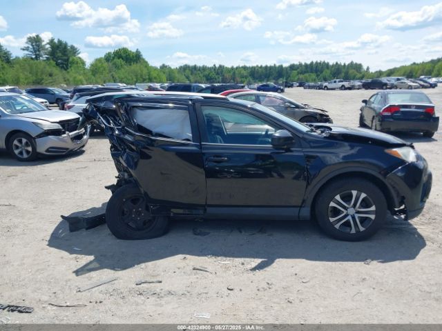 2T3BFREV0GW509253 Toyota RAV4 LE
