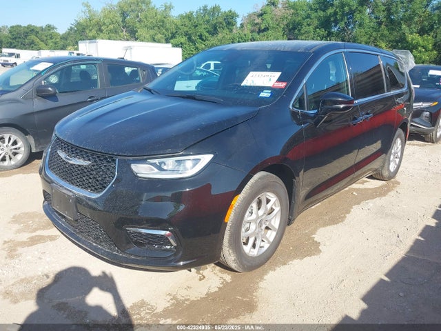 2C4RC1BGXSR530726 Chrysler Pacifica Select