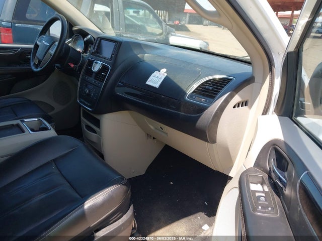 2C4RC1BG3ER269718 Chrysler 2014