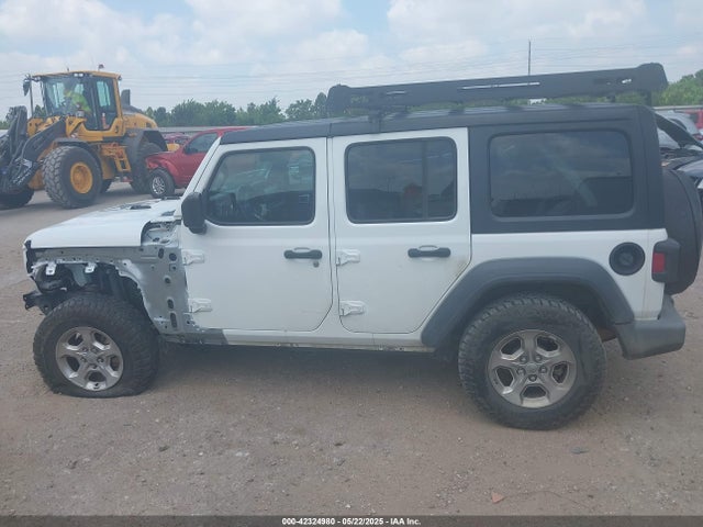 1C4HJXDNXMW623210 Jeep 2021