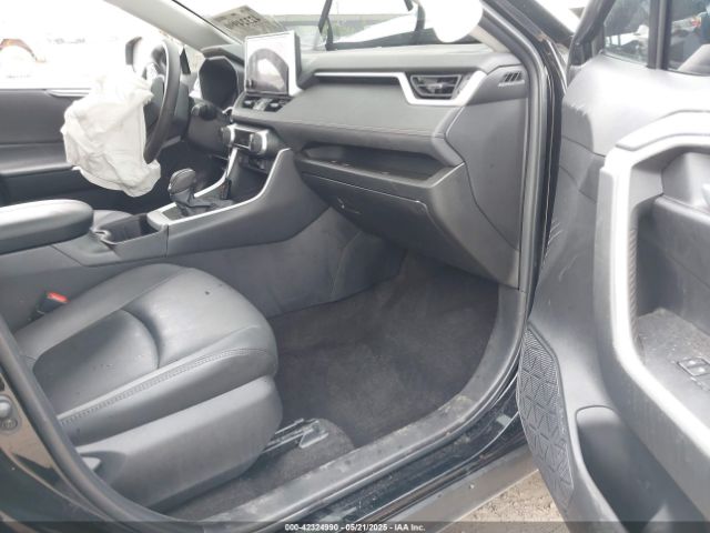 2023 TOYOTA RAV4 HYBRID 4T3B6RFV6PU126643 Photo 4