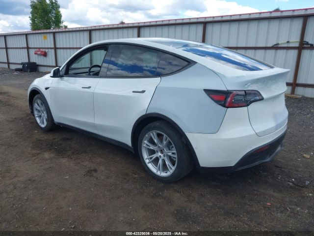 5YJYGDEE4LF016749 Tesla Model Y Long Range Dual Motor All-wheel Drive