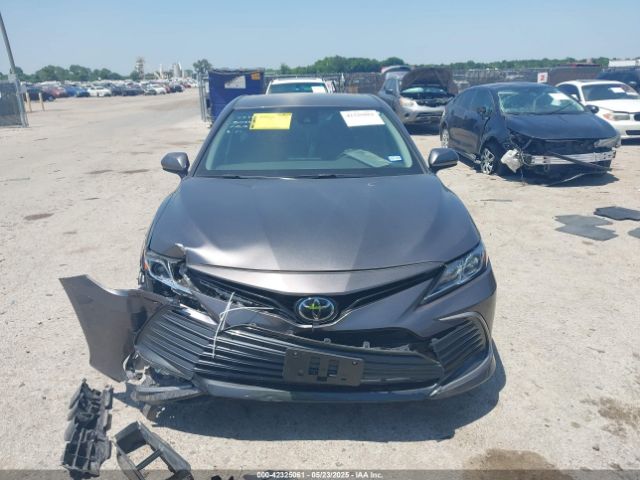 4T1C11AK5NU055863 Toyota CAMRY LE