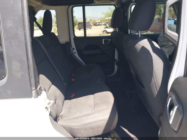1C4HJXEN3LW159867 Jeep Wrangler Unlimited Sahara 4x4