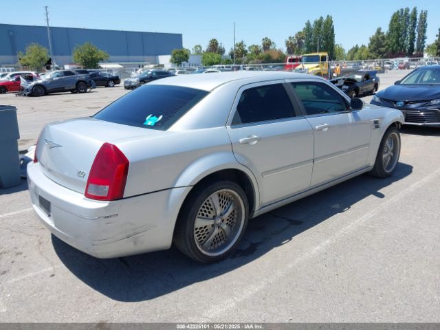 2005 CHRYSLER 300 2C3JA53G85H622988 Photo 3