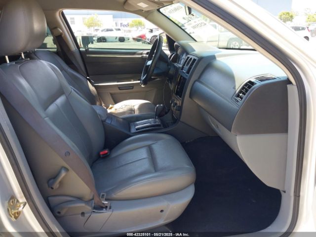 2005 CHRYSLER 300 2C3JA53G85H622988 Photo 4