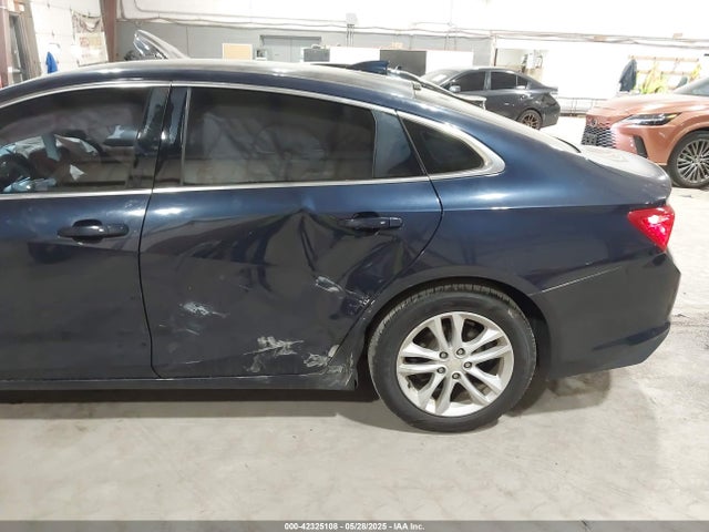 1G1ZE5ST2GF302452 Chevrolet MALIBU 1LT