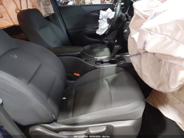 1G1ZE5ST2GF302452 Chevrolet MALIBU 1LT
