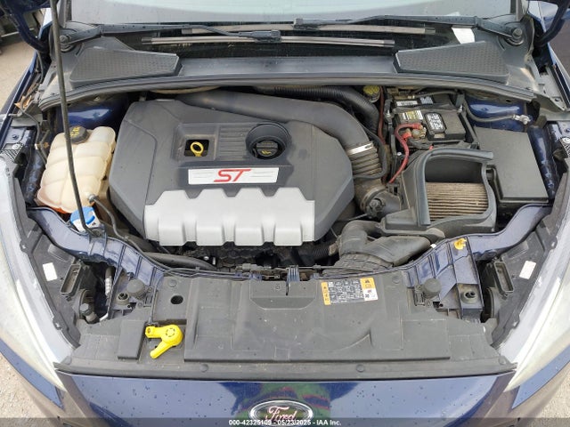 Ford Focus 2016 1FADP3L90GL279747 Image 10