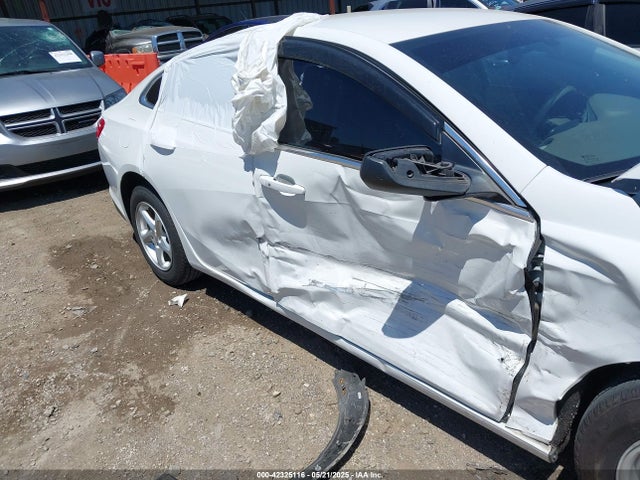 1G1ZB5ST4HF275409 Chevrolet MALIBU LS