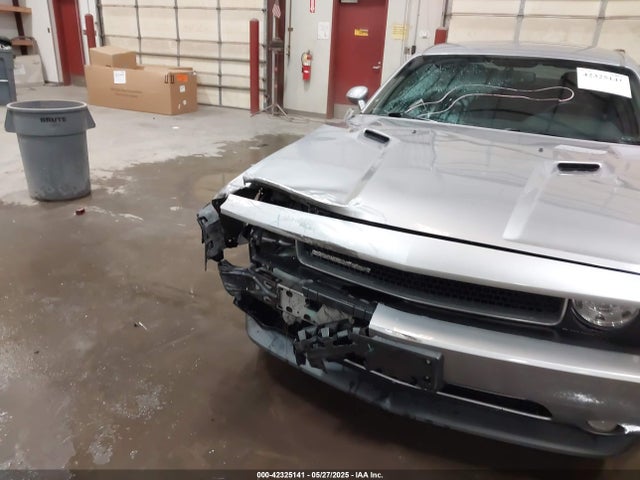 2C3CDYAG6EH183262 Dodge Challenger