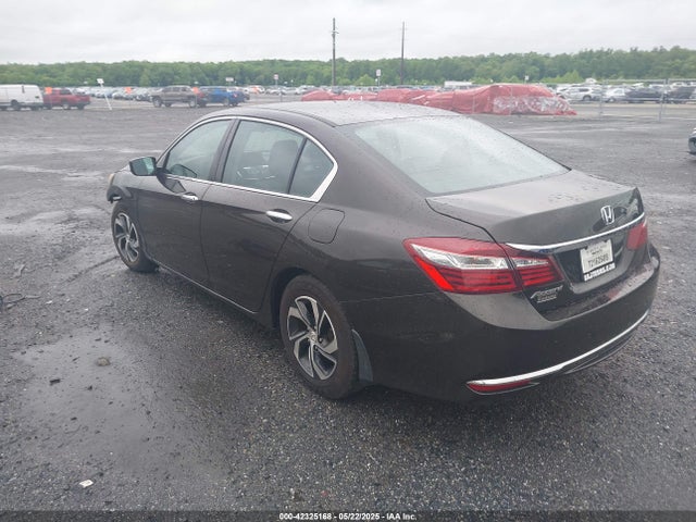 42325168 :رقم المزاد ، 1HGCR2F34HA100304 vin ، 2017 Honda Accord Lx مزاد بيع