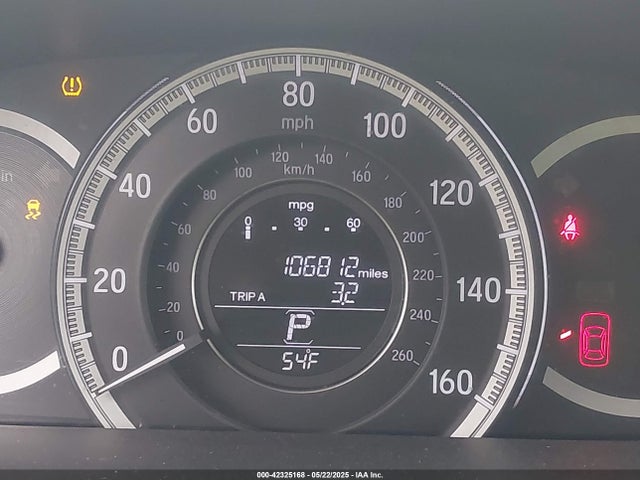 42325168 :رقم المزاد ، 1HGCR2F34HA100304 vin ، 2017 Honda Accord Lx مزاد بيع